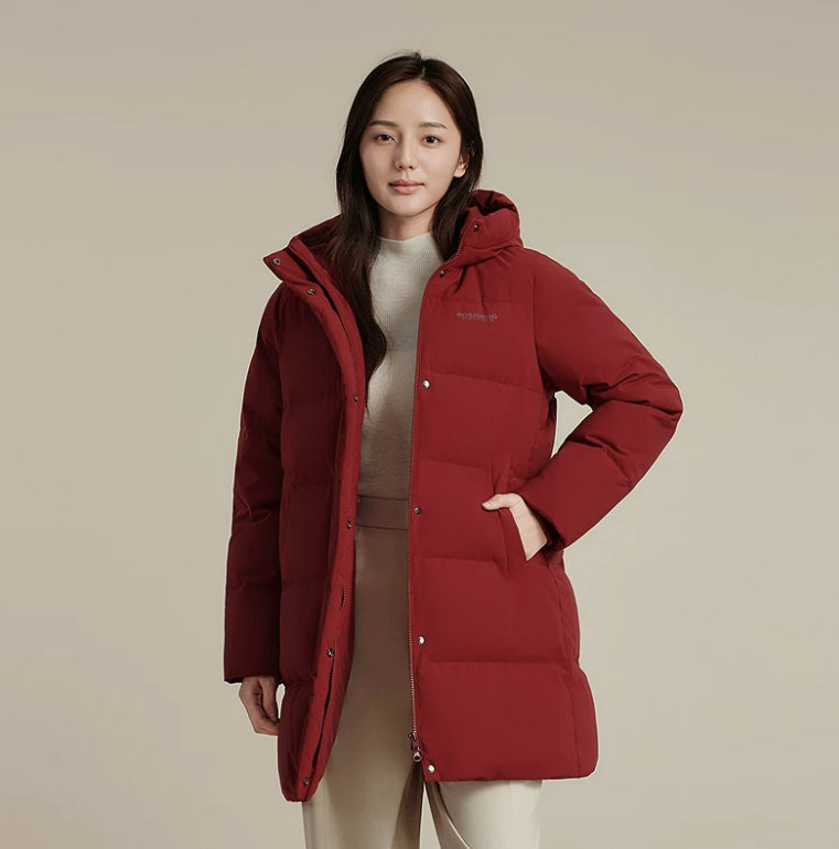 波司登中长款连帽羽绒服 440.3元 - 86线报