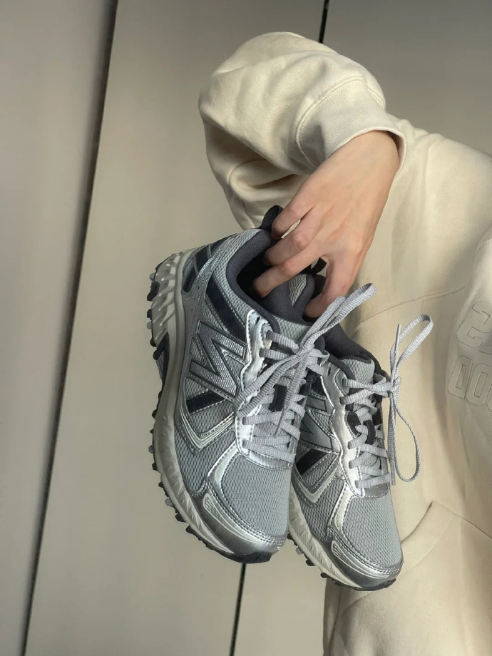 NB MT410 205元 - 86线报