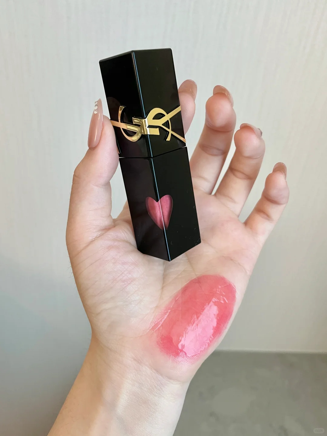 凑单324 YSL 黑管唇釉+送1.3g口红小样+香水+精华 - 86线报