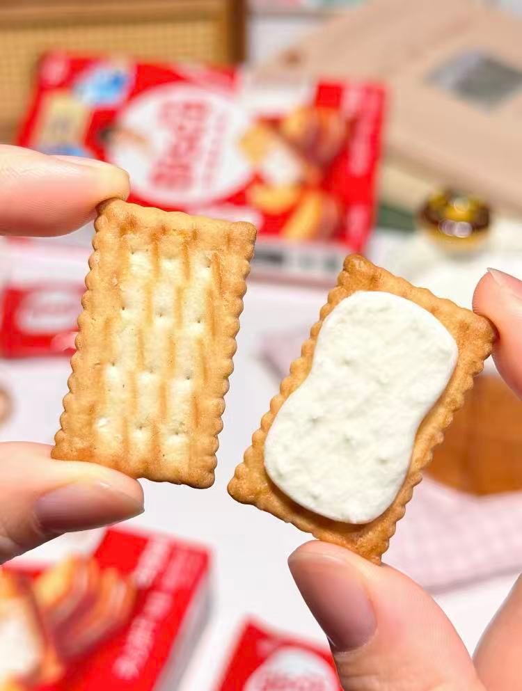 格力高夹心饼干共7盒 21元 - 86线报