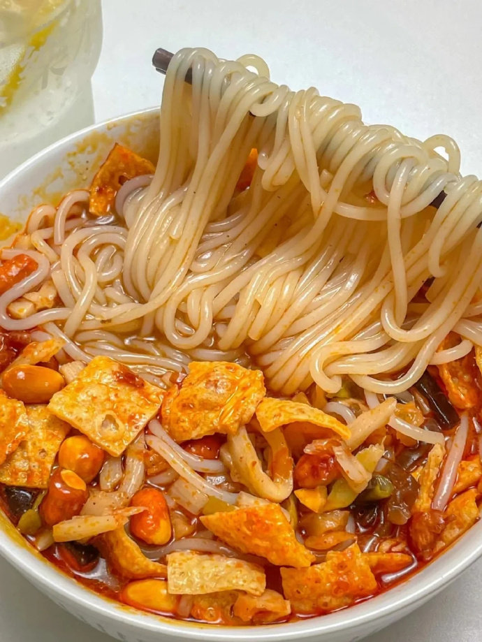 螺满地螺蛳粉300g*5包 18.9元 - 86线报 螺满地螺蛳粉300g*5包 18.9元 - 86线报