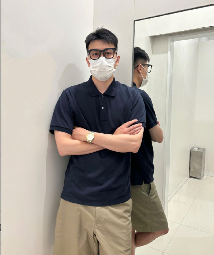太平鸟夏季翻领POLO衫超多款任选 72.93元 - 86线报