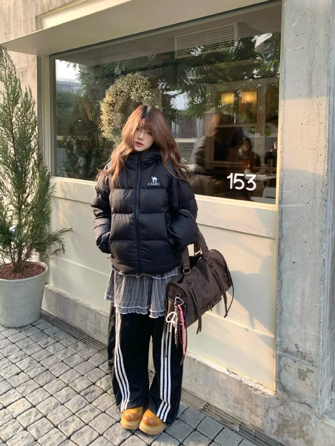 骆驼火山羽绒服 329元 - 86线报