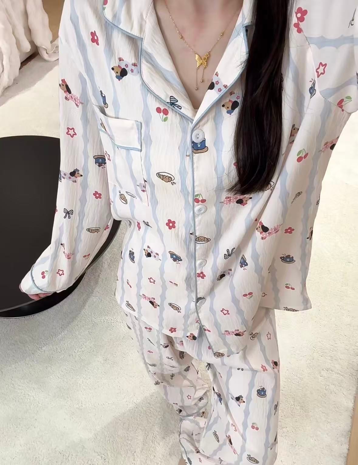 宫蝶腊肠小狗印花睡衣套装 40-45元 - 86线报 宫蝶腊肠小狗印花睡衣套装 40-45元 - 86线报
