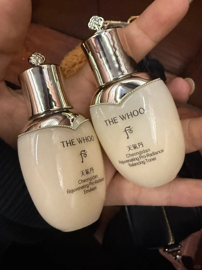 whoo后天气丹美白抗皱套组水25ml+乳25ml*2套 89元 - 86线报 whoo后天气丹美白抗皱套组水25ml+乳25ml*2套 89元 - 86线报