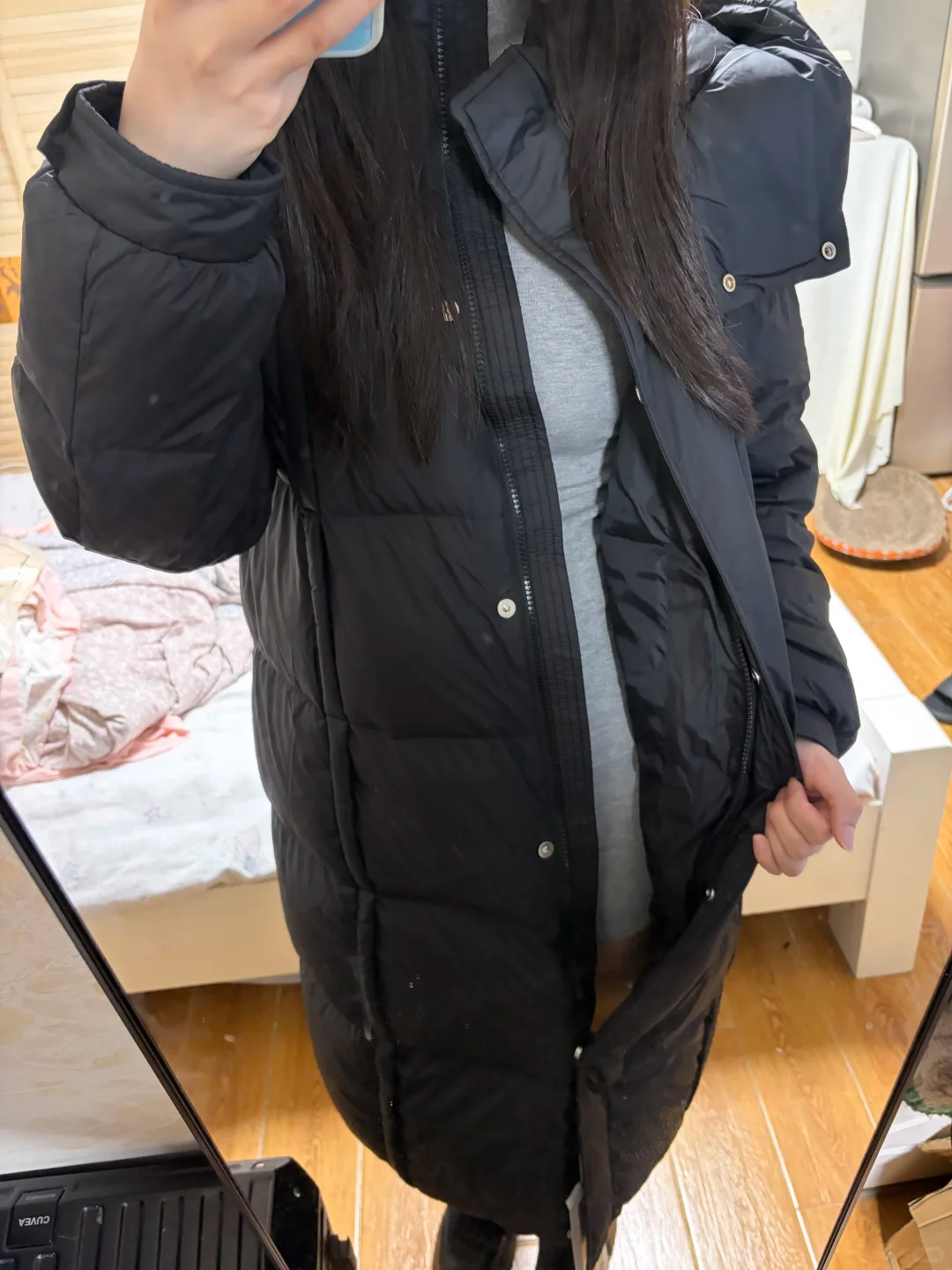 雪中飞连帽羽绒服 196-210元 - 86线报