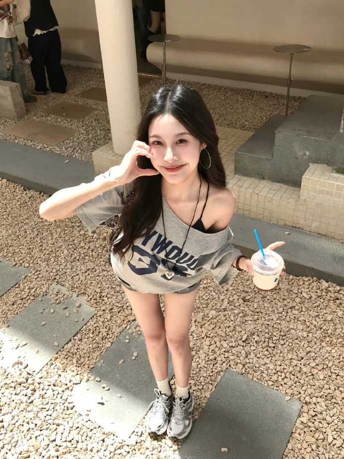 百元不到的出片神鞋啊 怪不得这么多博主都爱穿 - 86线报