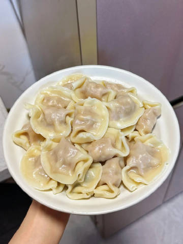 湾仔码头水饺 9.9元/斤 - 折送网