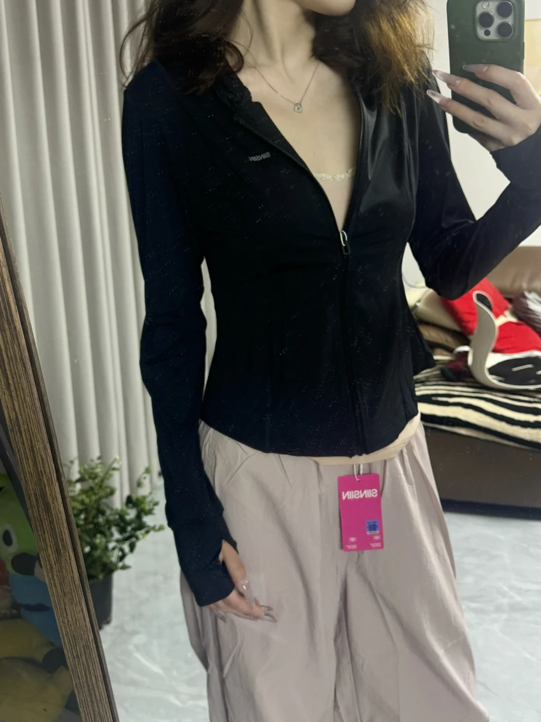 siinsiin修身防晒衣 40元 - 86线报 siinsiin修身防晒衣 40元 - 86线报
