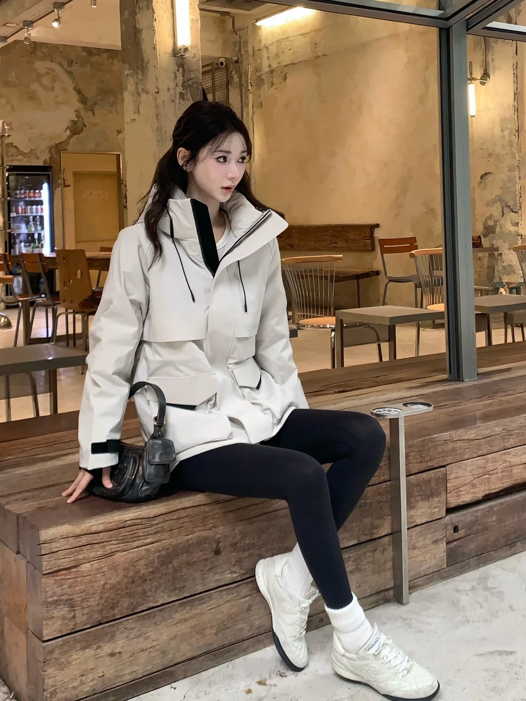 美力城风衣鹅绒羽绒服 360元 - 86线报