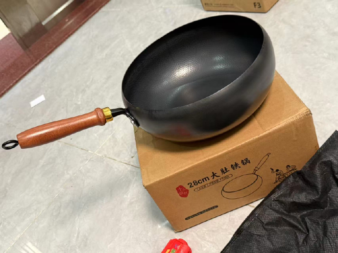 章丘大肚锅铁锅28cm 28.8元 - 86线报