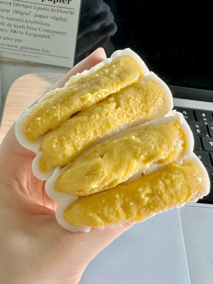 榴莲千层400g+抹茶千层300g+月饼50g*2枚 39.9元 - 86线报