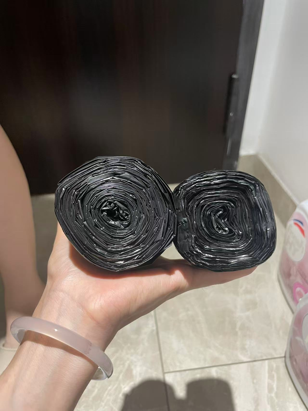 e洁背心式垃圾袋108只+自动收口垃圾袋8只(含赠) 5.91元 - 86线报 e洁背心式垃圾袋108只+自动收口垃圾袋8只(含赠) 5.91元 - 86线报