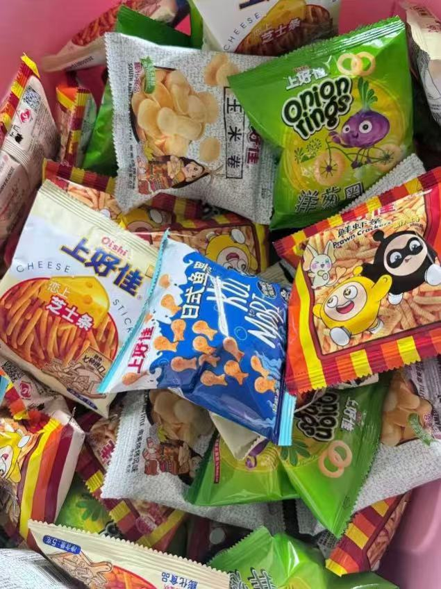 才4毛左右一包👍 16.9 上好佳 虾片虾条全家福组合42包 - 86线报