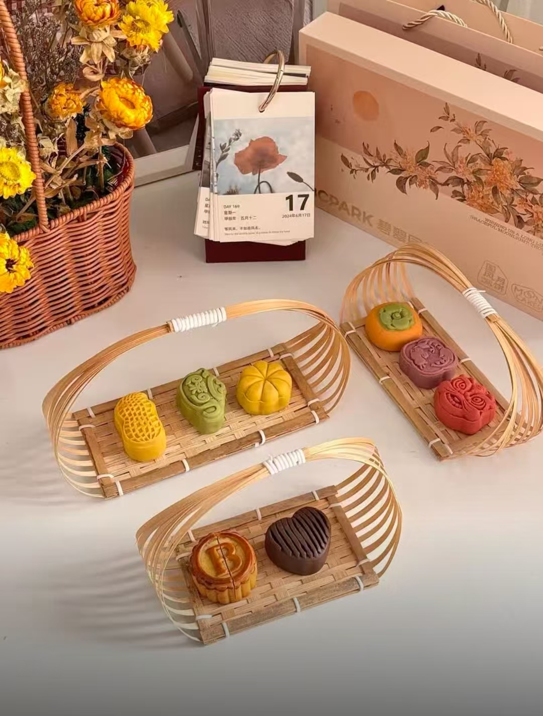 碧翠园流心月饼400g8饼8味 34.9元，碧翠园花好月圆400g8饼8味 34.9元 - 86线报