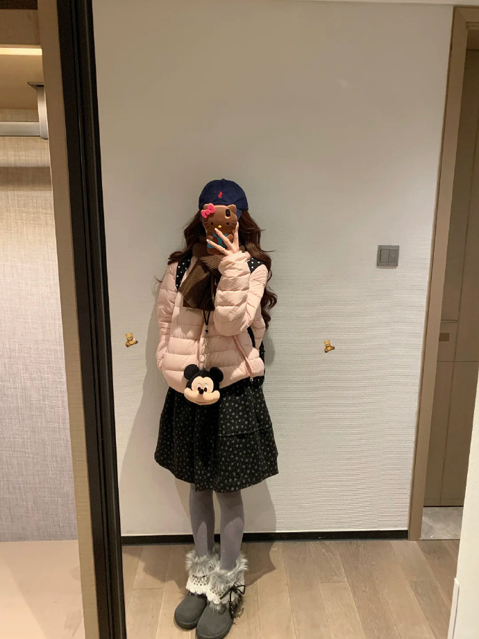 雪中飞轻薄羽绒排骨服 31元 - 86线报