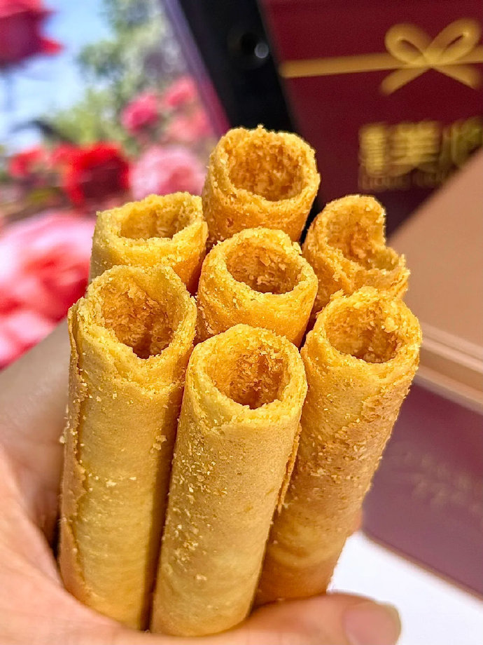 蛹虫草鸡蛋卷408g 14.9元 - 86线报