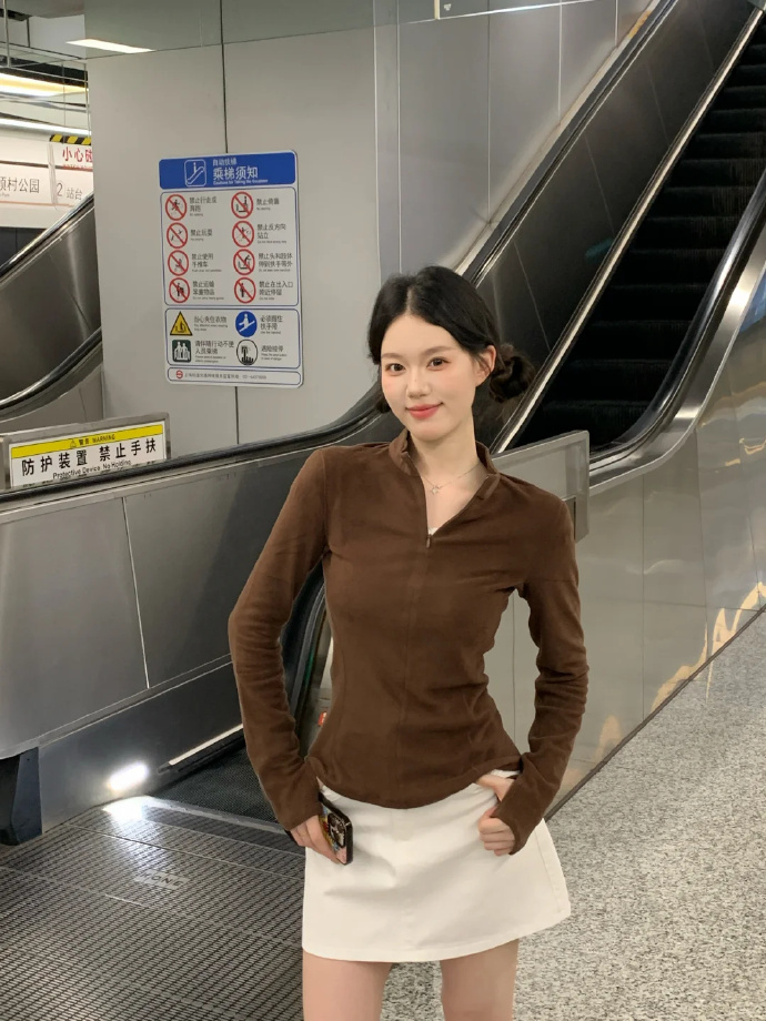 VVC锁温摇粒绒立领半拉链打底衫 78元 - 86线报