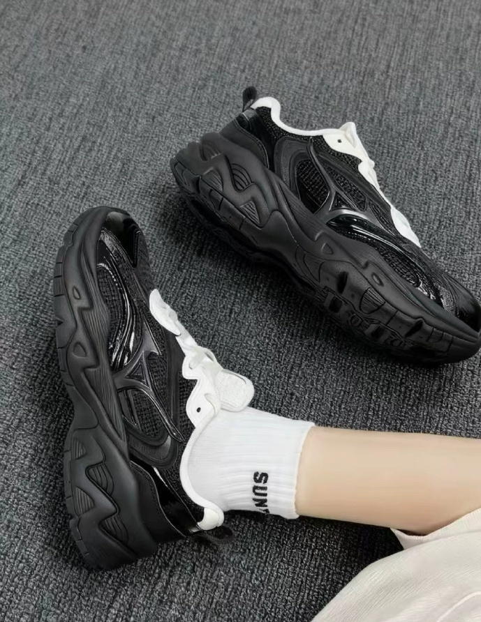 美津浓 trainer 2k v2老爹鞋 221元 - 86线报