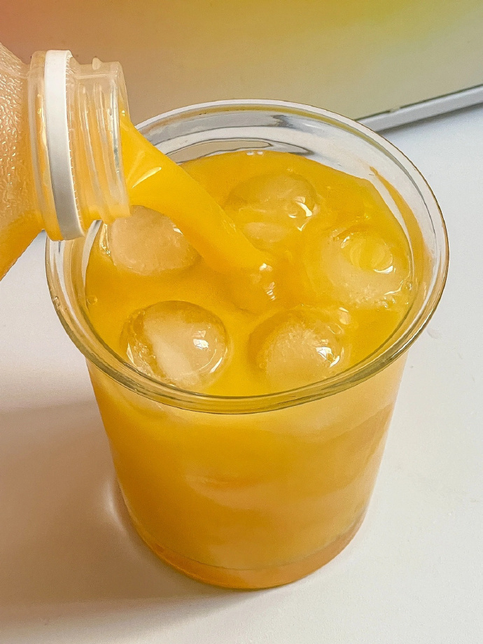 味全每日C果汁300ml*9瓶+赠1瓶*900ml 52元 - 86线报 味全每日C果汁300ml*9瓶+赠1瓶*900ml 52元 - 86线报