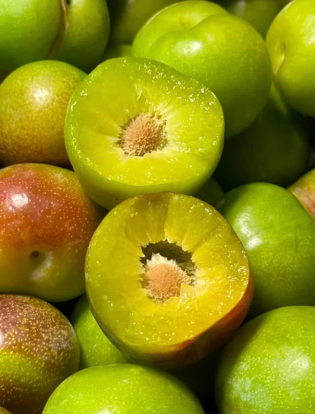 京觅四川半边红脱骨李净重3斤 11.9元 - 86线报