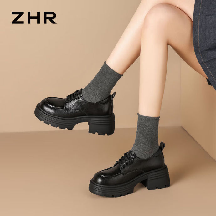 ZHR女复古百搭休闲凉拖 39.9元,ZHR女软底仙女风凉鞋 39.9元 - 86线报 ZHR女复古百搭休闲凉拖 39.9元,ZHR女软底仙女风凉鞋 39.9元 - 86线报