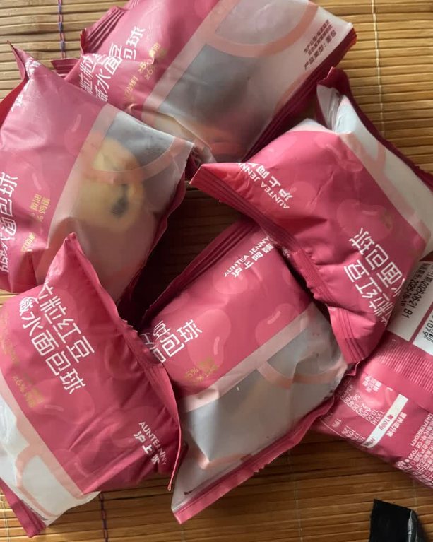 沪上阿姨红豆碱水面包球50g*6袋 13.9元 - 86线报