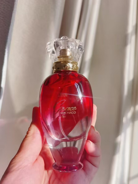 圣美伦空山雪茶女士香水50ml 68元，圣美伦匿名玫瑰女士香水 68元 - 86线报
