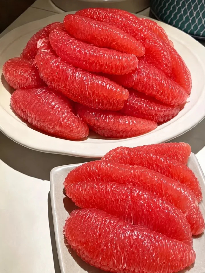 土八鲜红心蜜柚4-4.5斤 14.9元 - 86线报