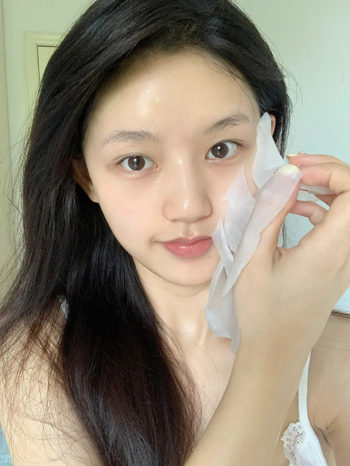 蒂佳婷蓝丸补水面膜含赠共39片 146元 - 线报酷