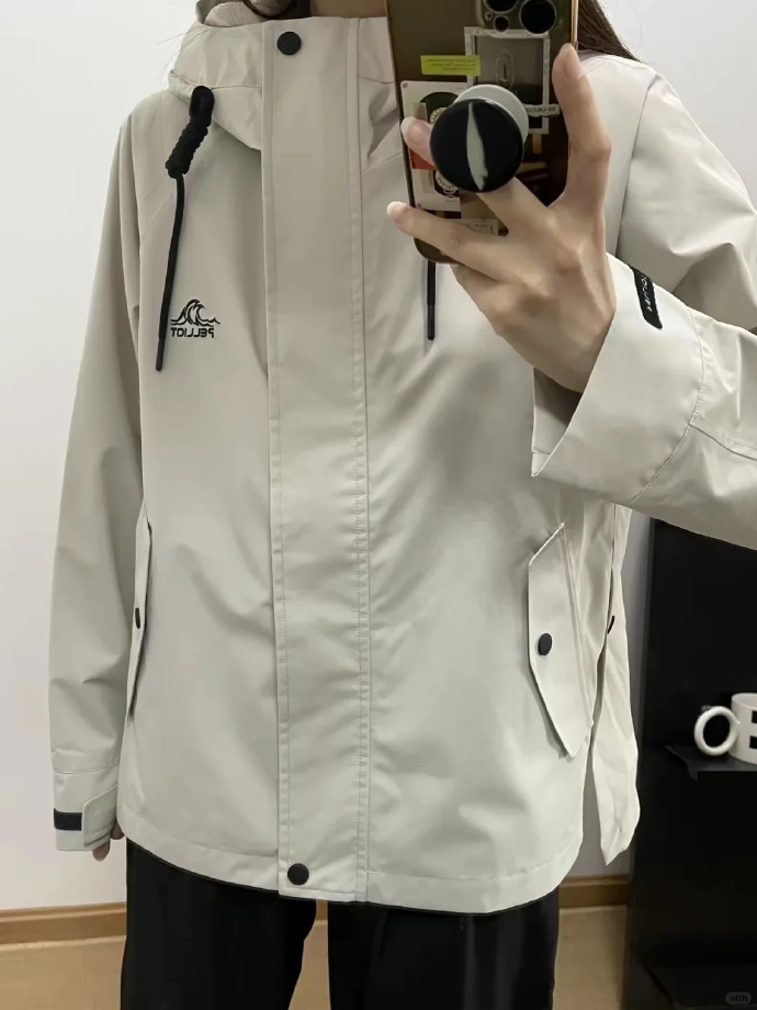 伯希和山行2.0三合一冲锋衣 351元 - 86线报