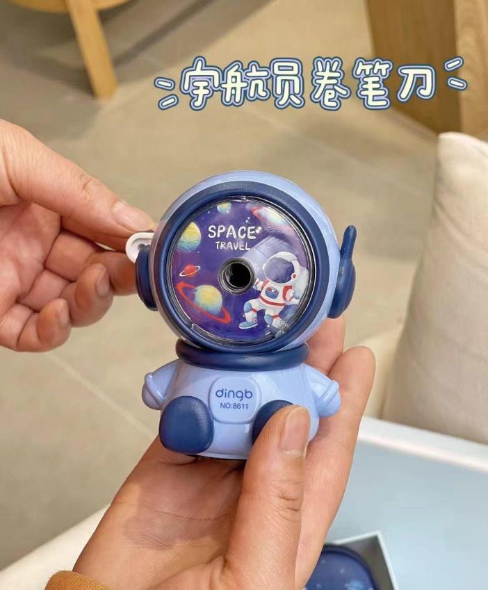 少年伴自动进铅卷笔刀 9.9元 - 86线报
