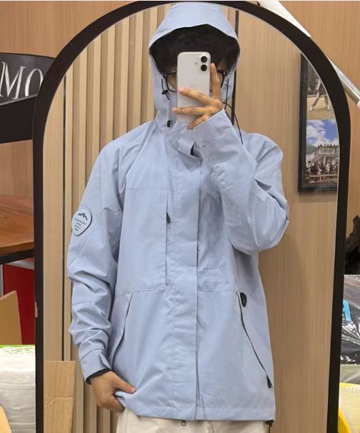快🚀冲锋衣好价❗ 39.9💰男女同款冲锋衣 也可以直接冲三合一99💰 户外运动 - 86线报 快🚀冲锋衣好价❗ 39.9💰男女同款冲锋衣 也可以直接冲三合一99💰 户外运动 - 86线报