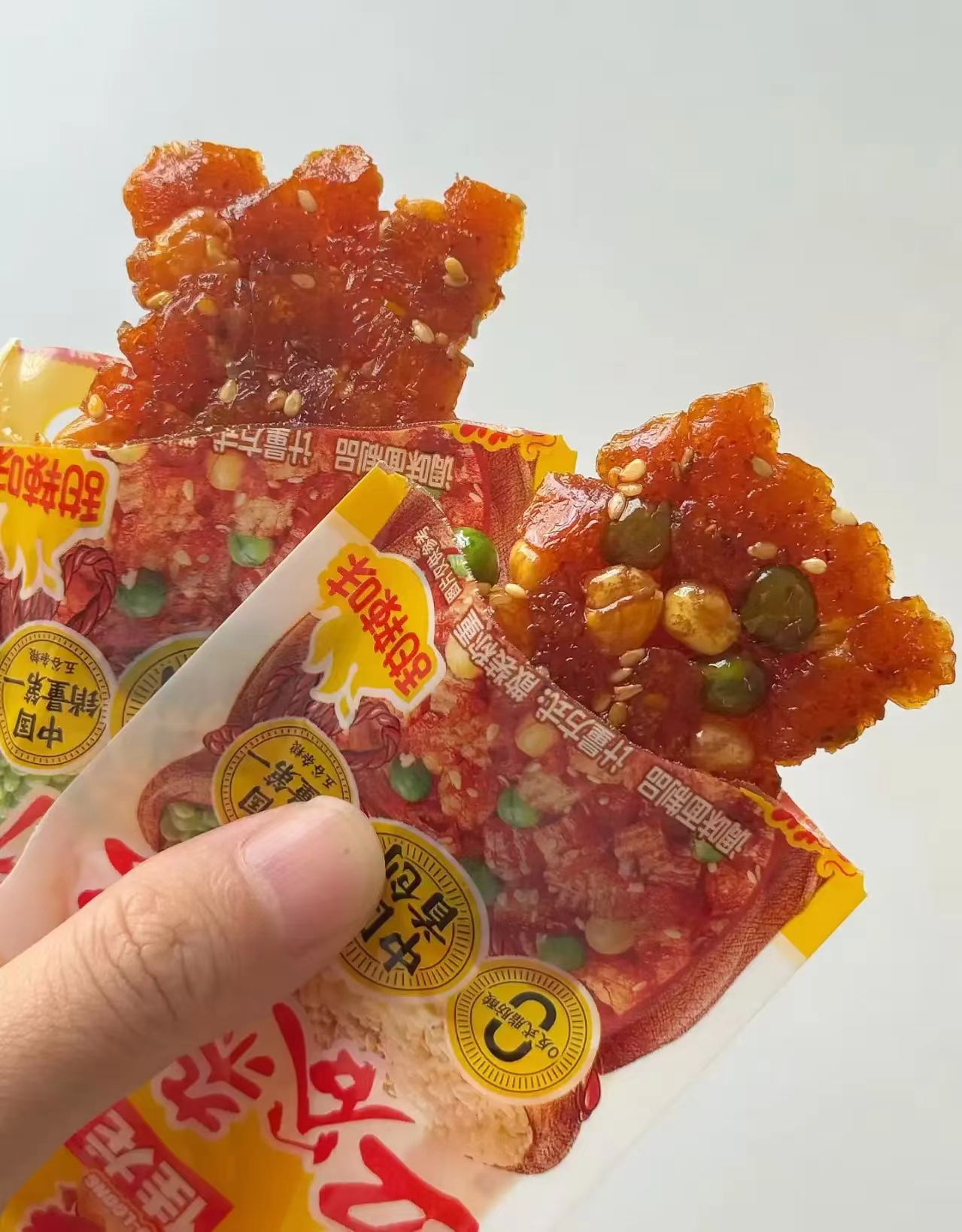 佳龙五谷杂粮辣条16g×20包赠6袋亲亲嘴 10.9元 - 线报酷