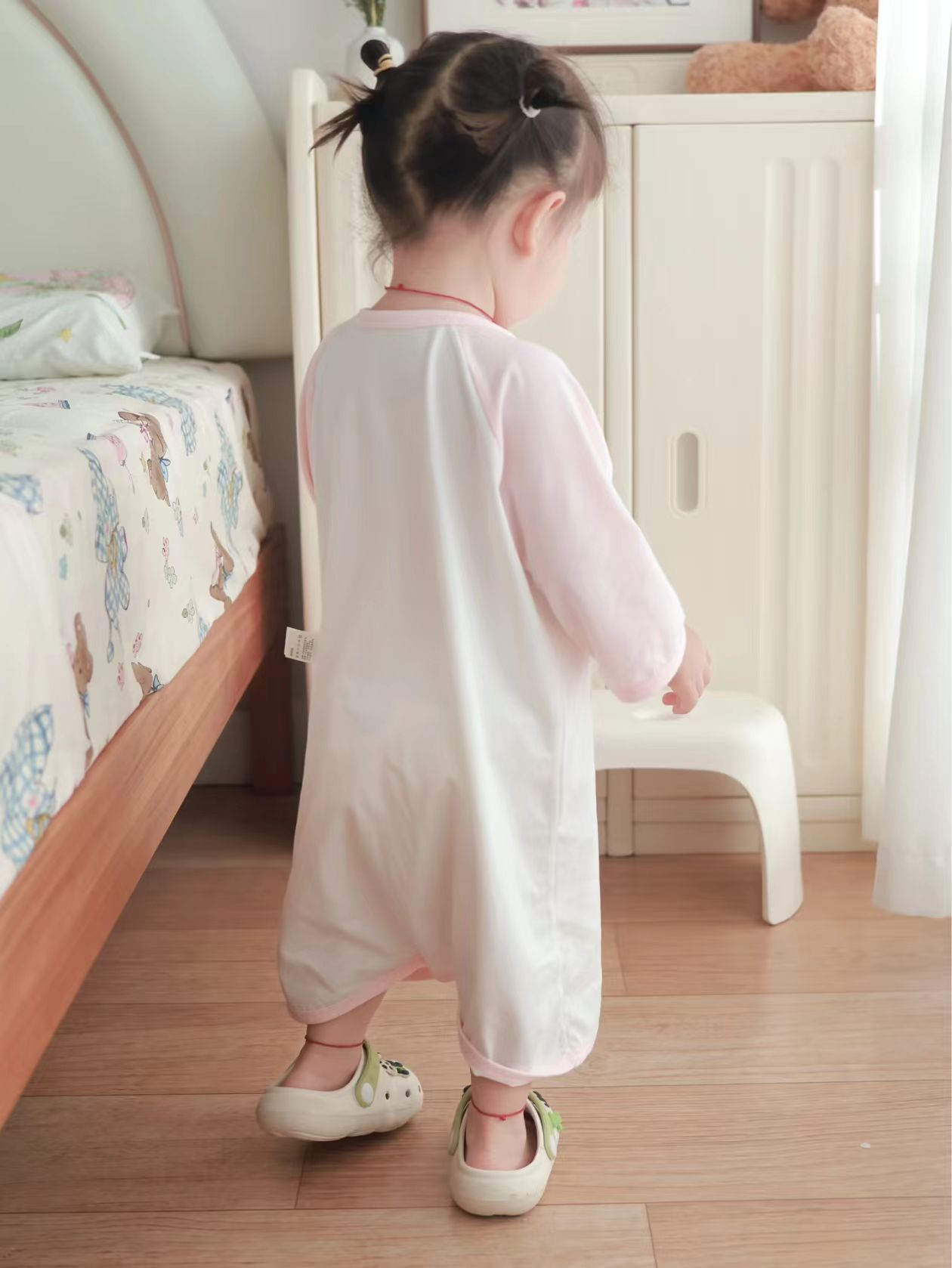 良良夏季儿童睡裙 53元,纽奇神奇水画布玩具一个画毯+画笔*2 26.9元 - 线报酷 良良夏季儿童睡裙 53元,纽奇神奇水画布玩具一个画毯+画笔*2 26.9元 - 线报酷