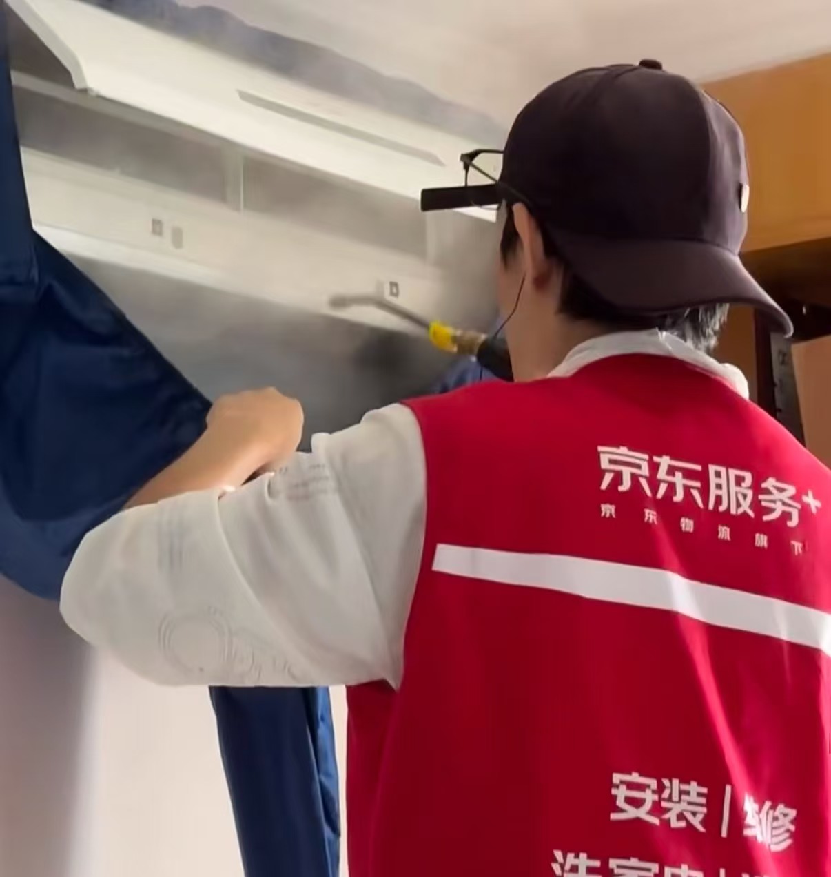 京东服务空调清洗挂式空调1台全拆洗 60.8元,京东服务空调清洗挂式空调2台全拆洗 113.3元 - 86线报 京东服务空调清洗挂式空调1台全拆洗 60.8元,京东服务空调清洗挂式空调2台全拆洗 113.3元 - 86线报
