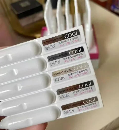 L'oreal/欧莱雅 欧莱雅黑胖子气垫控油遮瑕 图片 1