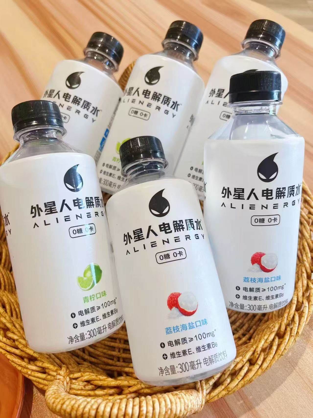 外星人电解质水300ml✘6瓶荔枝/青柠味任选 13.3元 - 86线报