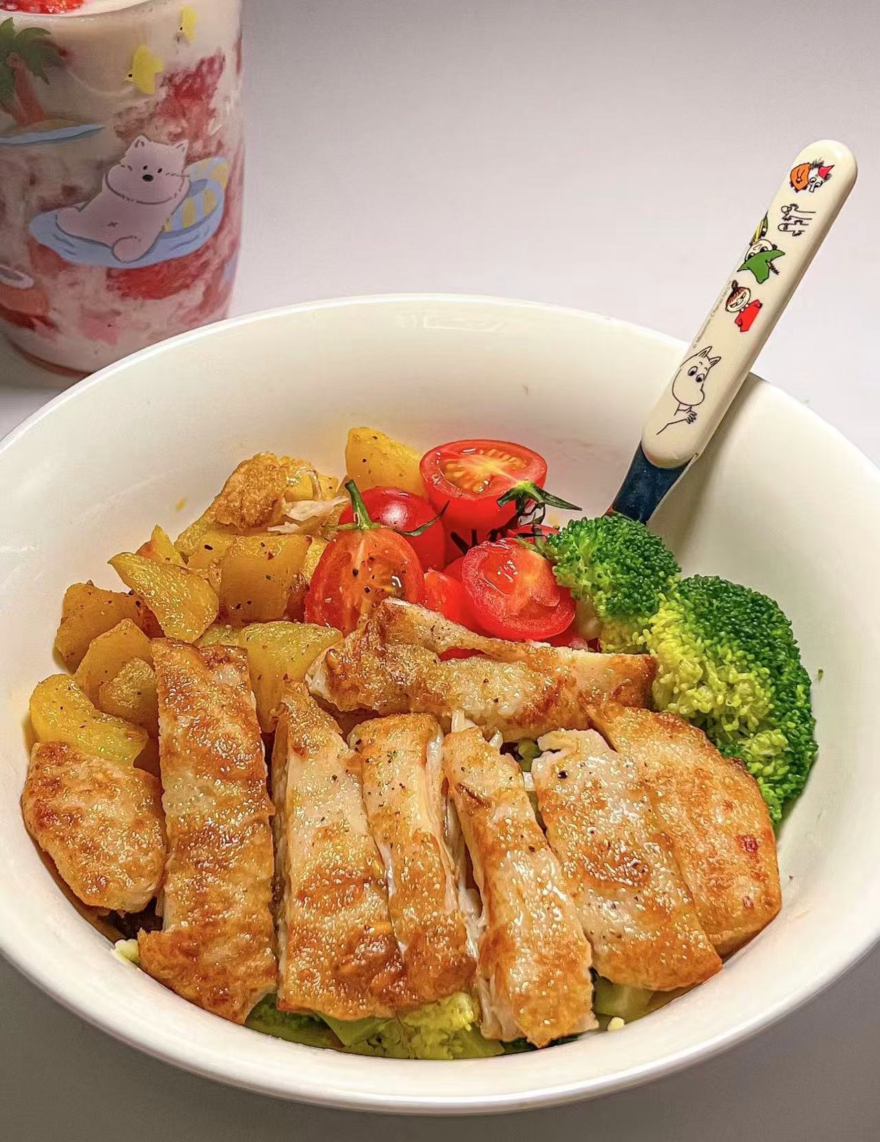 西肴纪香煎鸡排早餐80g*10袋 2.4元 - 86线报