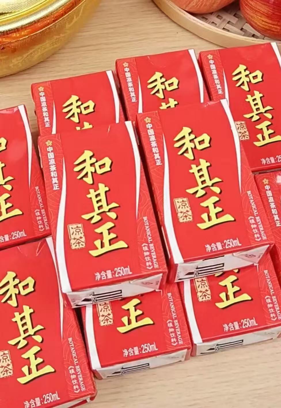 和其正凉茶礼盒250ml*24罐 26.08元 - 86线报 和其正凉茶礼盒250ml*24罐 26.08元 - 86线报