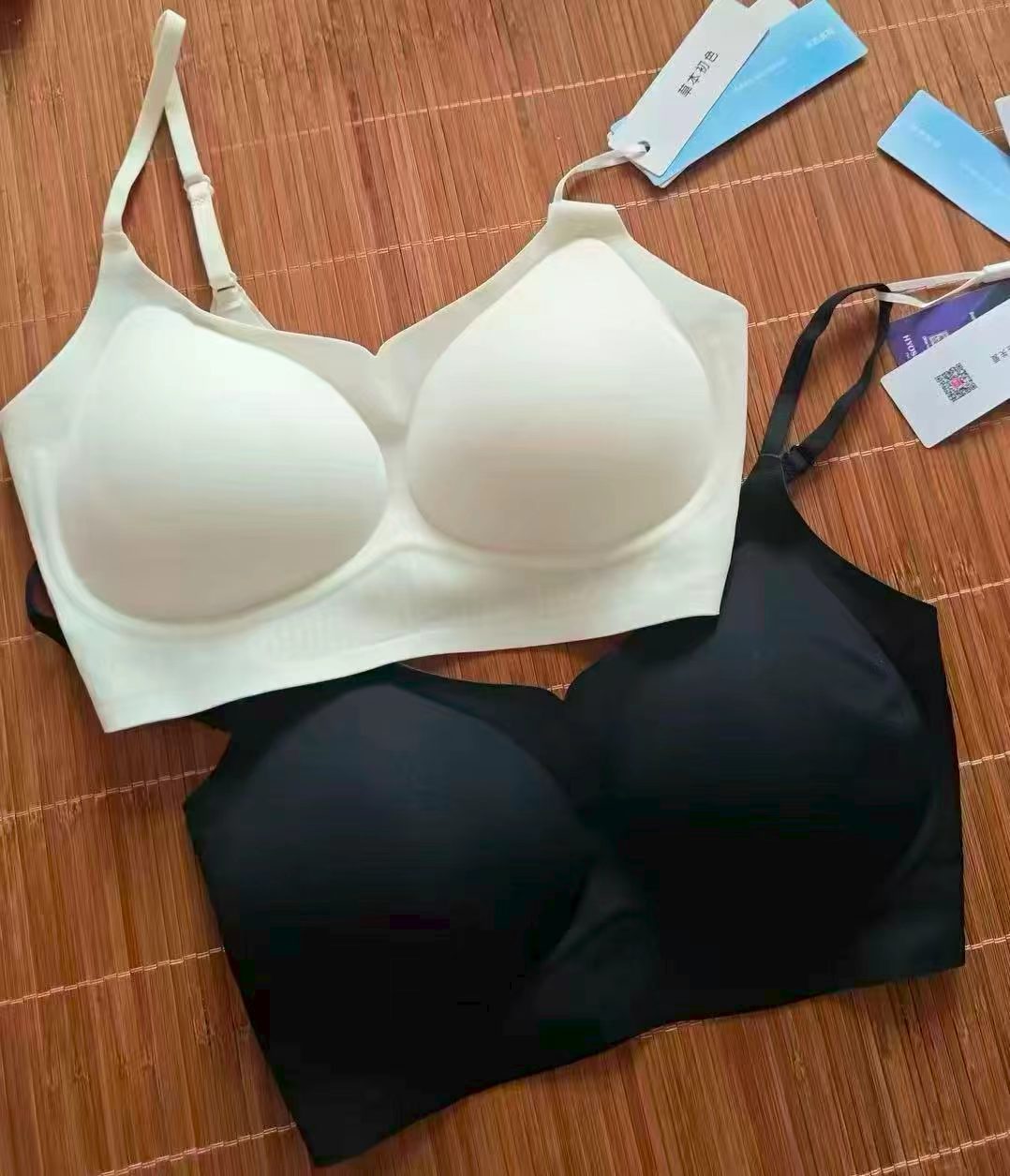 草本初色无痕内衣拍不同2件 56.4元 - 86线报