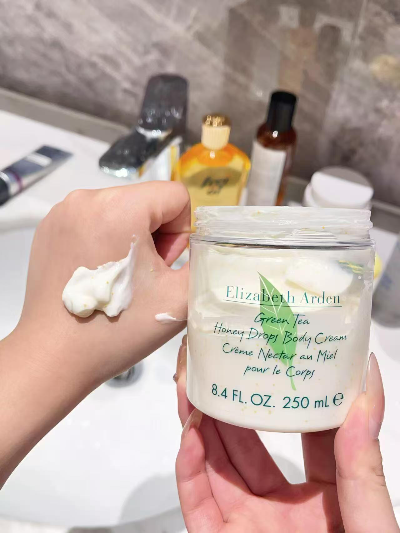超能内衣洗衣液 6.9元，伊丽莎白雅顿绿茶身体乳250ml+眼胶精华7粒 57元 - 线报酷