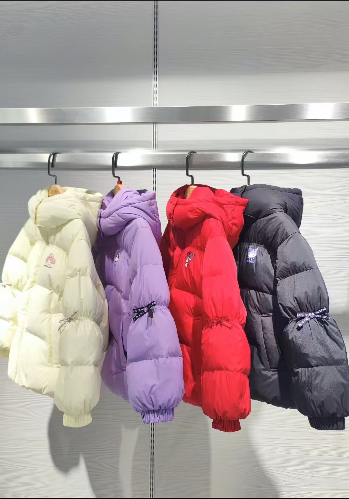 波司登酷洛米联名女童小泡芙羽绒服110-165码4款任选 209元 - 86线报
