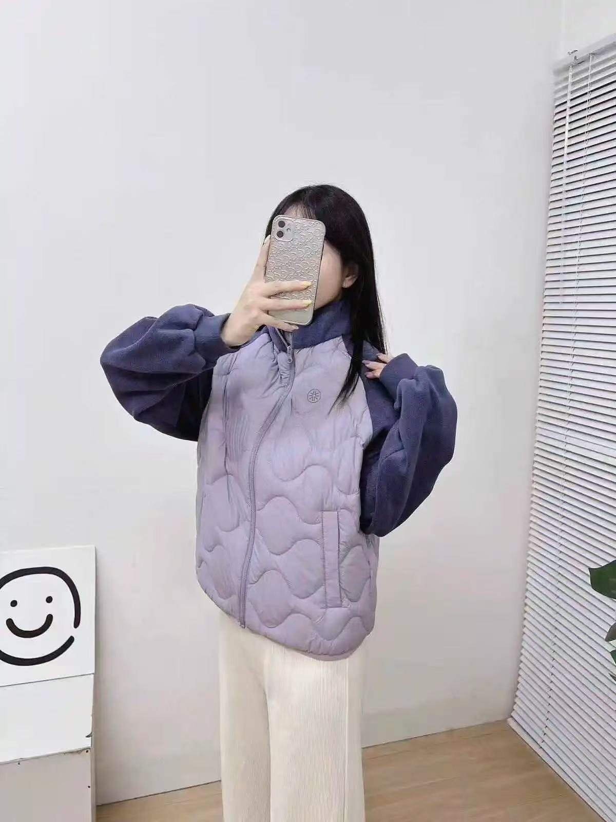 雪中飞拼接轻薄羽绒服 88.8元 - 86线报