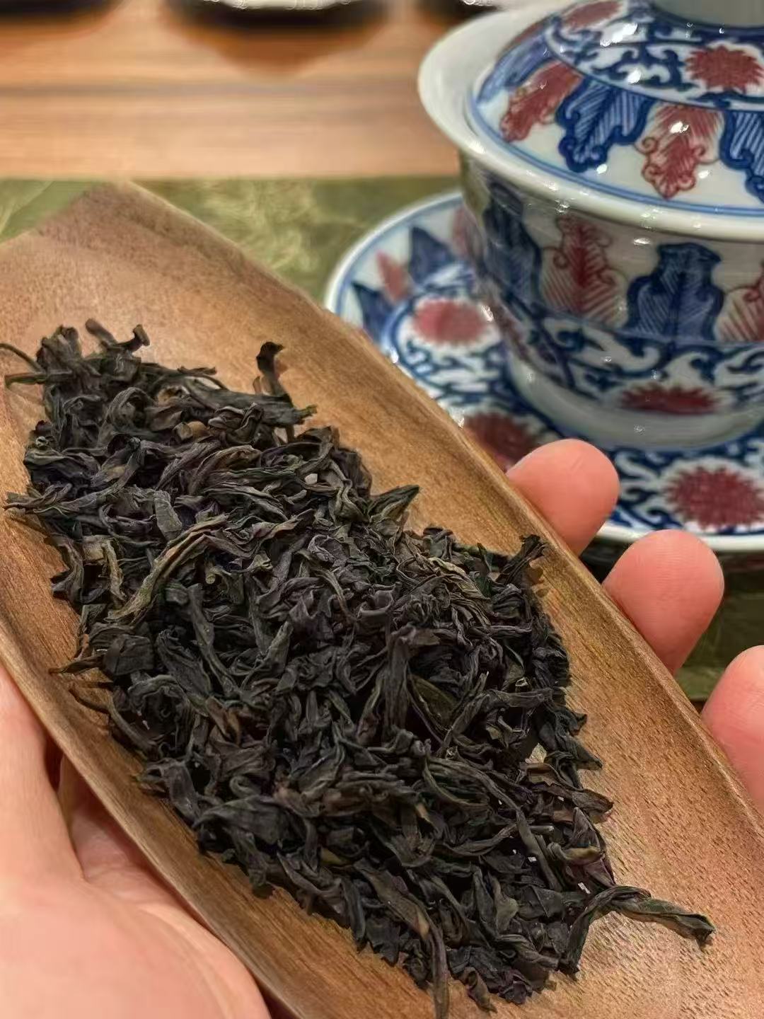 翠春园大红袍茶叶300g实木礼盒 68元 - 86线报