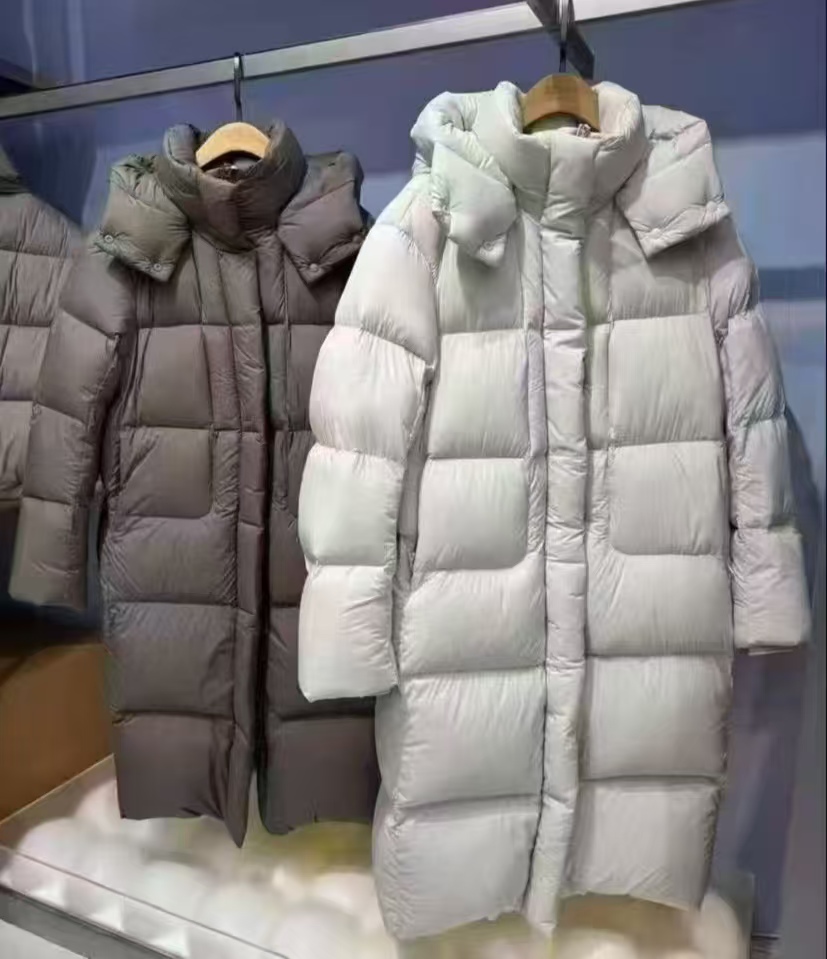 坦博尔长款泡芙羽绒服 450元 - 86线报