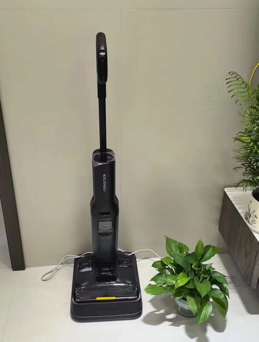 石头智能洗地机pro3.0版 赠滤网+滚刷*1+清洁液*1 2298.4元 - 86线报