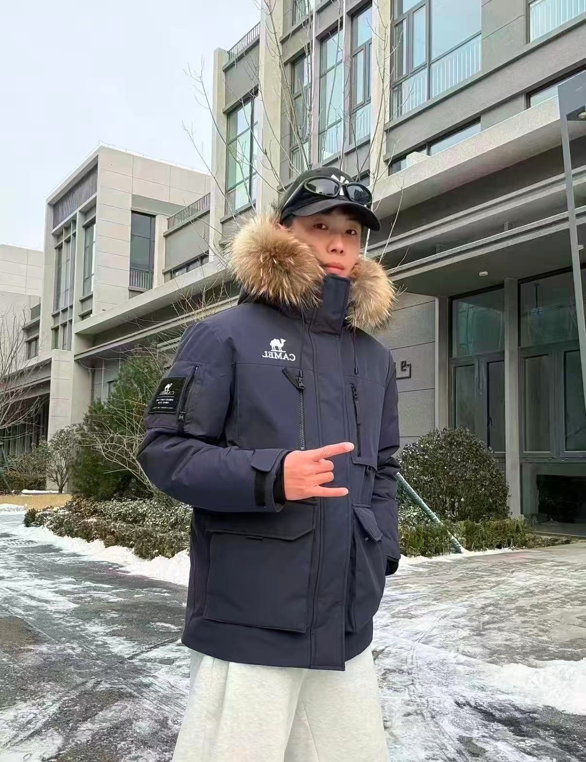骆驼户外派克服保暖加厚中长款时尚情侣外套 630元 - 线报酷 骆驼户外派克服保暖加厚中长款时尚情侣外套 630元 - 线报酷