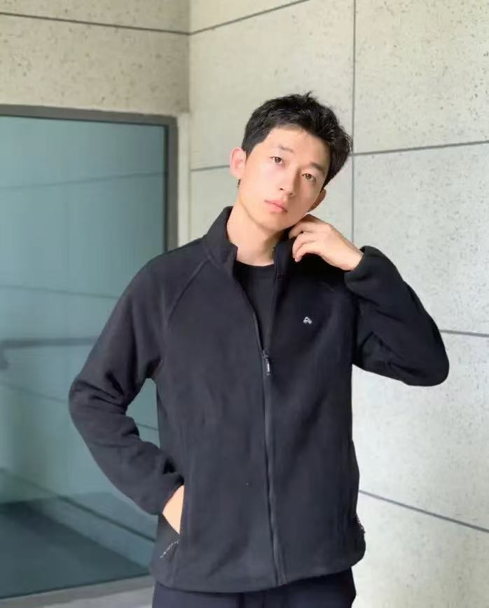 拓路者400g系列摇粒绒外套男款秋季双面绒内胆保暖抓绒衣 137元 - 线报酷 拓路者400g系列摇粒绒外套男款秋季双面绒内胆保暖抓绒衣 137元 - 线报酷