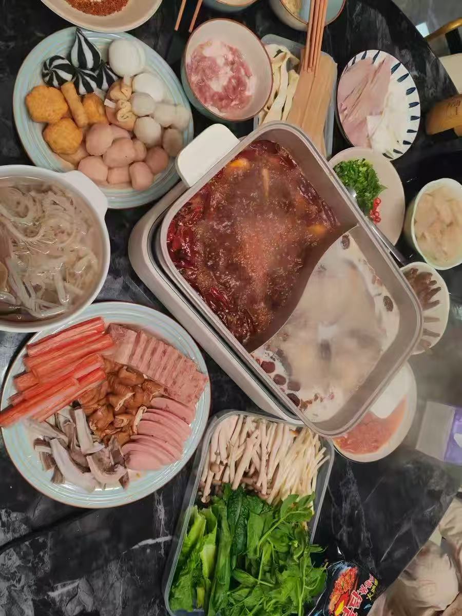 小熊电火锅钛陶鸳鸯锅分体式电热火锅专用锅 175.9元 - 86线报
